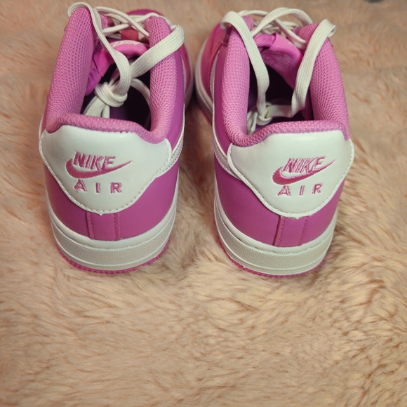 NIKE Air Force 1 Sneakers Playful Pink White SIZE 5Y Big Kids Brand New - Picture 5 of 6